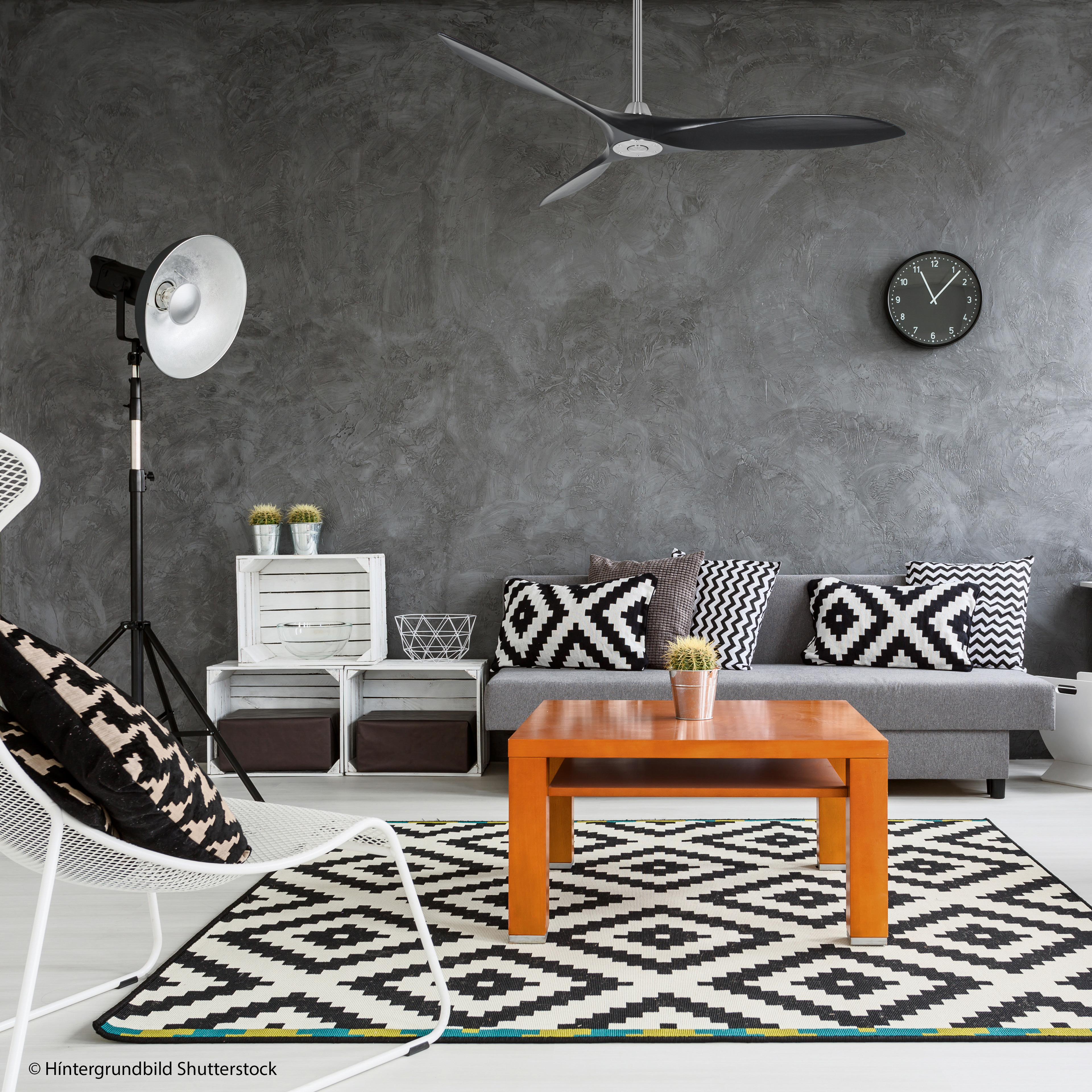 Ambiente CasaFan Deckenventilator ECO AIRSCREW 152 BN-MS - Gehäuse Chrom gebürstet - 3 Flügel Matt schwarz - mit Fernbedienung - Ø 152 cm