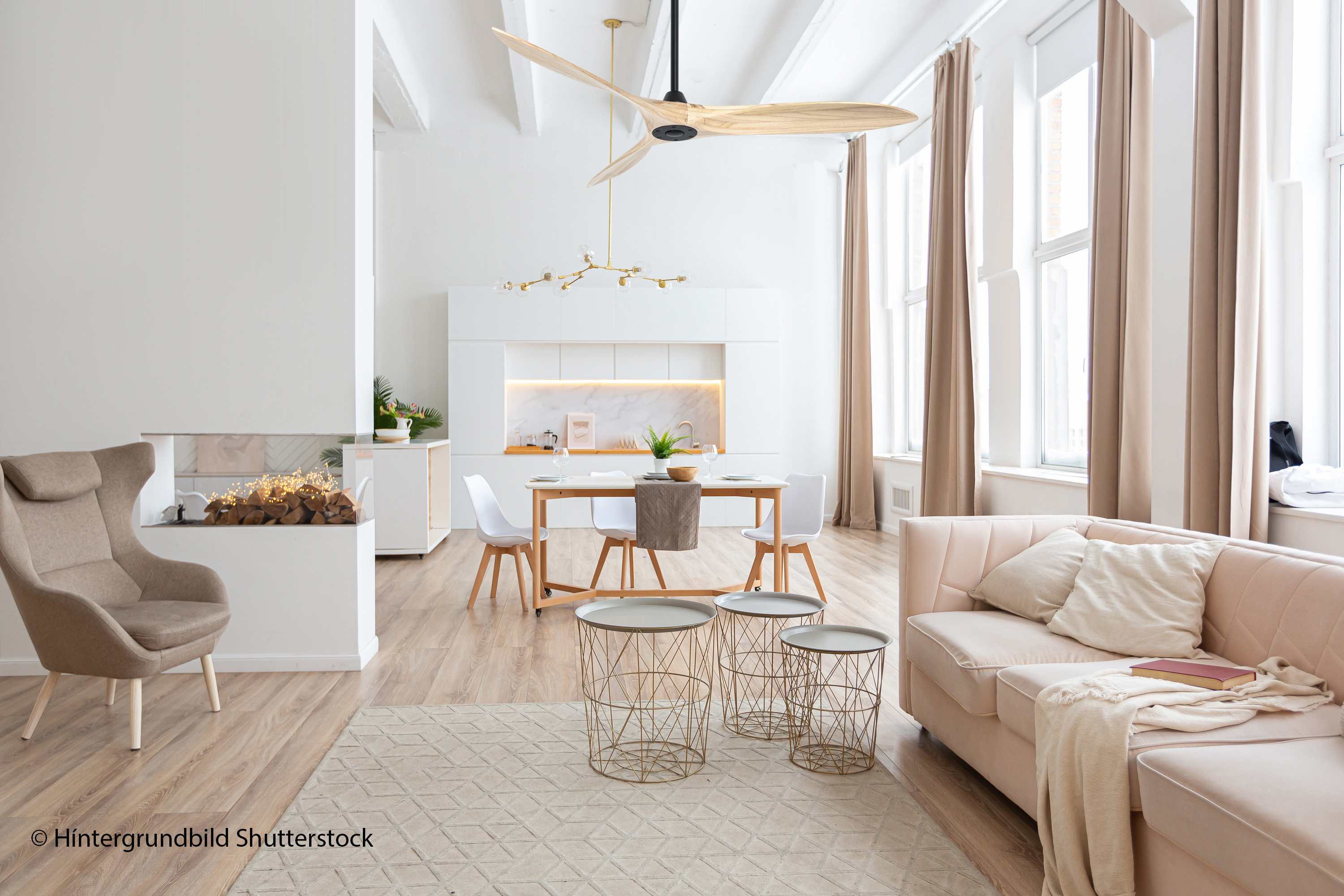 Ambiente CasaFan Deckenventilator ECO AIRSCREW 152 MS-NT - Gehäuse Lack matt schwarz - 3 Flügel Holz natur - mit Fernbedienung - Ø 152 cm