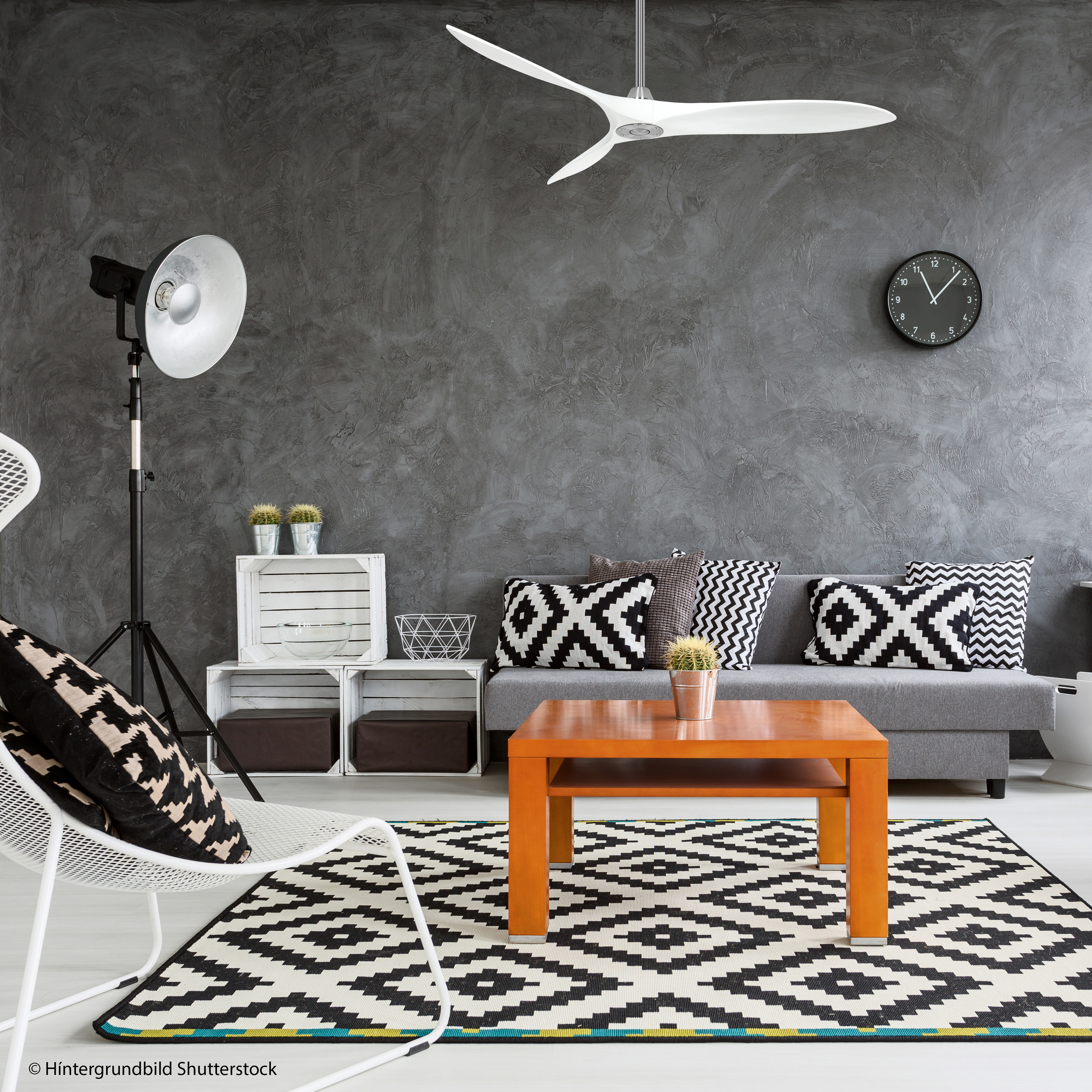 Ambiente CasaFan Deckenventilator ECO AIRSCREW 152 BN-MW - Gehäuse Chrom gebürstet - 3 Flügel Matt weiß - mit Fernbedienung - Ø 152 cm